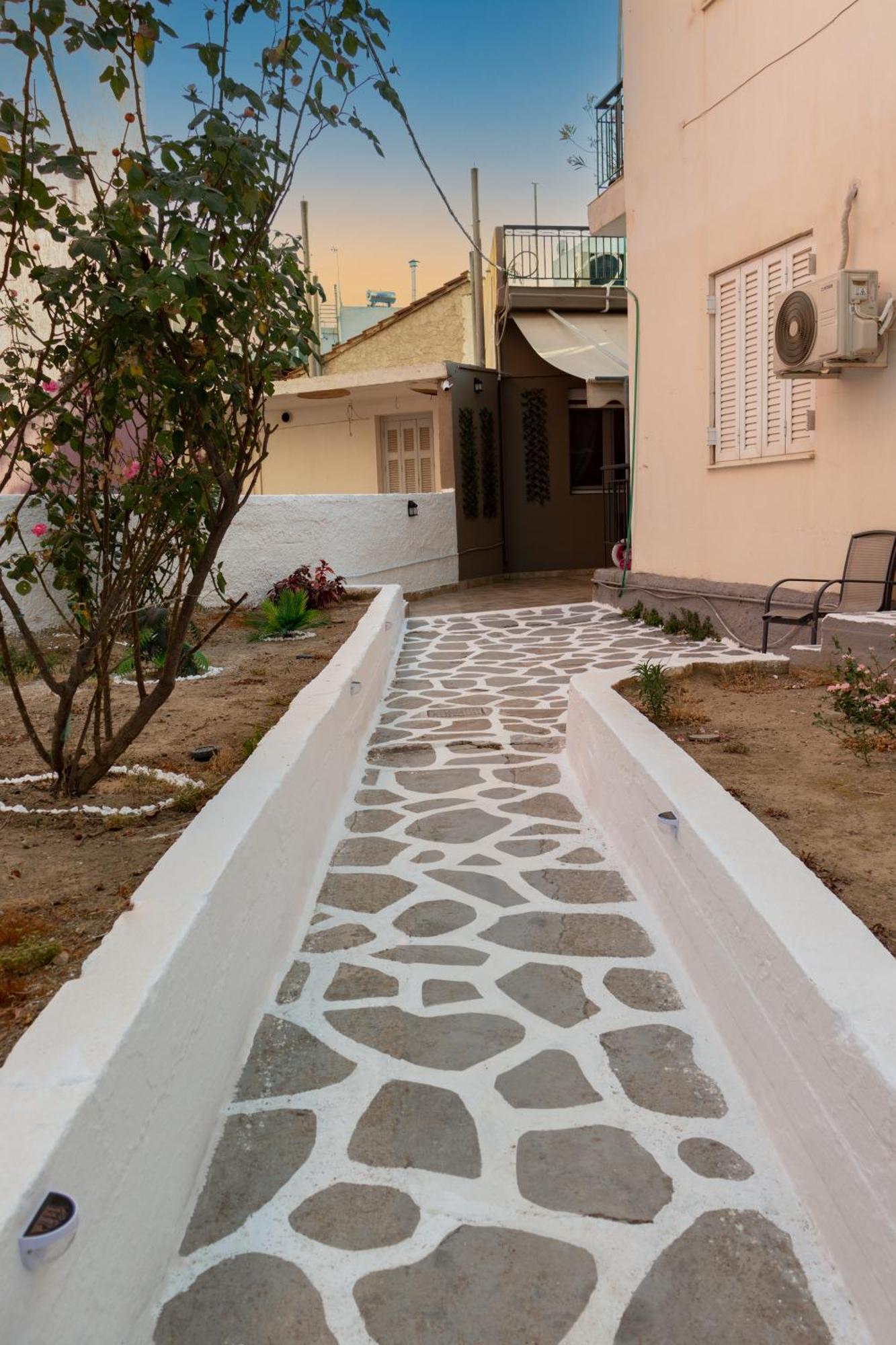 Tree Haven - Near Kourenti Beach With 100Mbps Wi-Fi Chalkís المظهر الخارجي الصورة